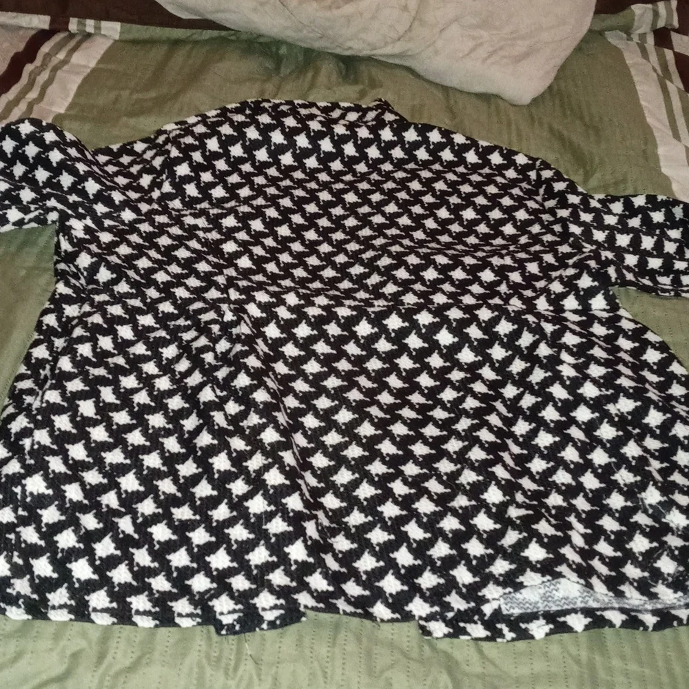 Retro Threads Jacket - Picture 9 of 11